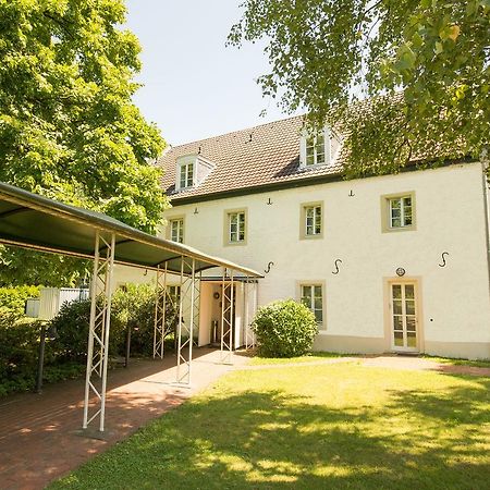 Hotel Gut Grossrotter Hof ケルン エクステリア 写真