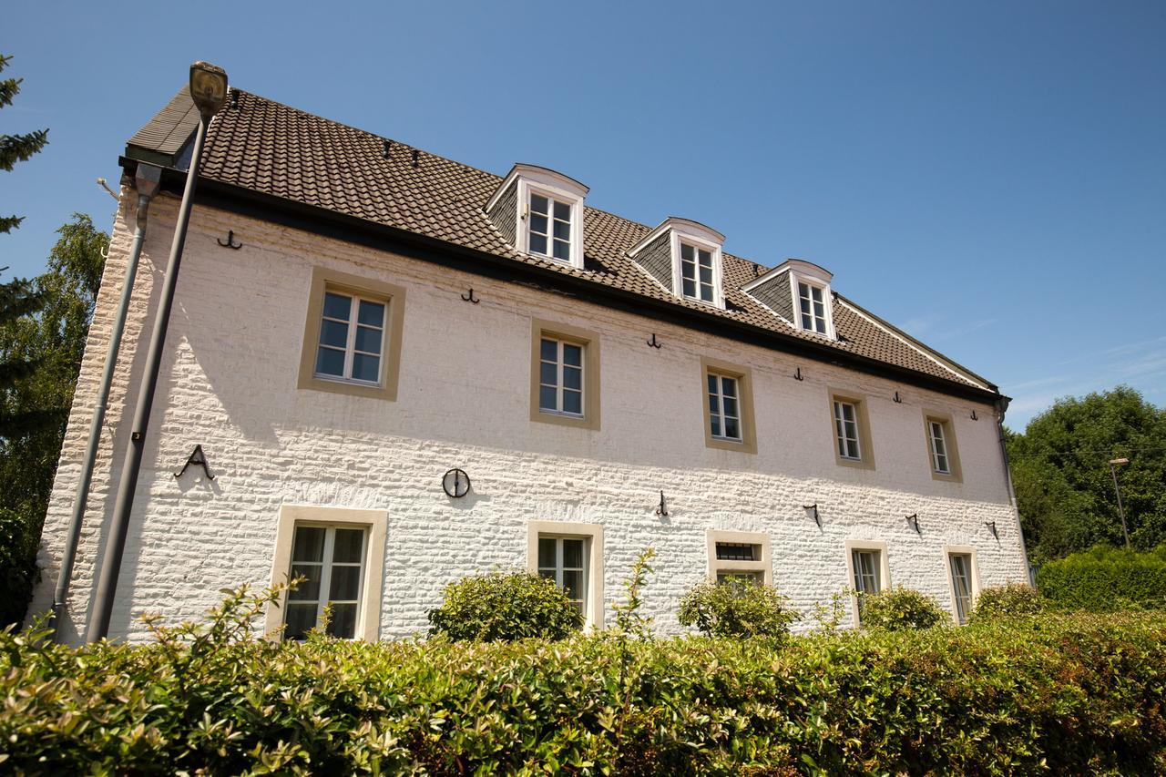 Hotel Gut Grossrotter Hof ケルン エクステリア 写真